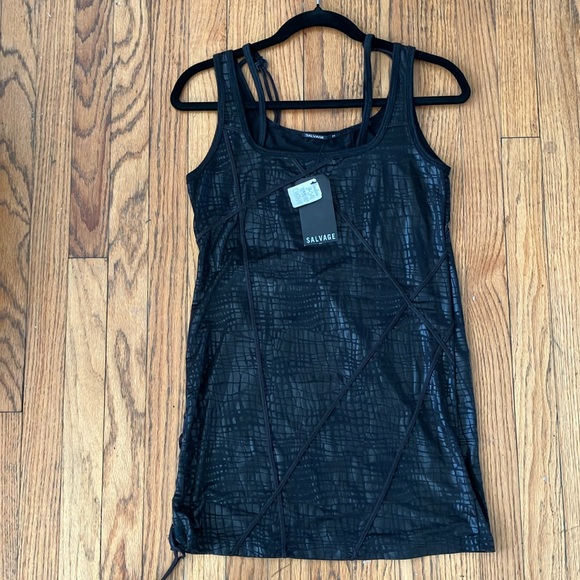 Little Black Dress - Picture 10 of 14